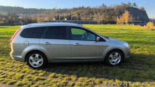 Ford Focus 1,6 16V, 74 kW NAV, KLI 2010