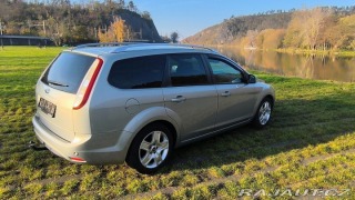 Ford Focus 1,6 16V, 74 kW NAV, KLI 2010