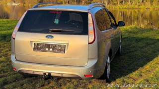 Ford Focus 1,6 16V, 74 kW NAV, KLI 2010