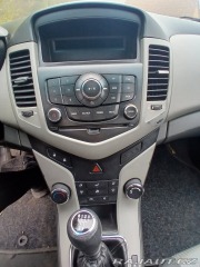 Chevrolet Cruze 1,6 2009