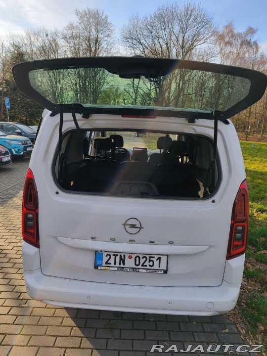Opel Combo CDTI, 2024, 7 míst 2024