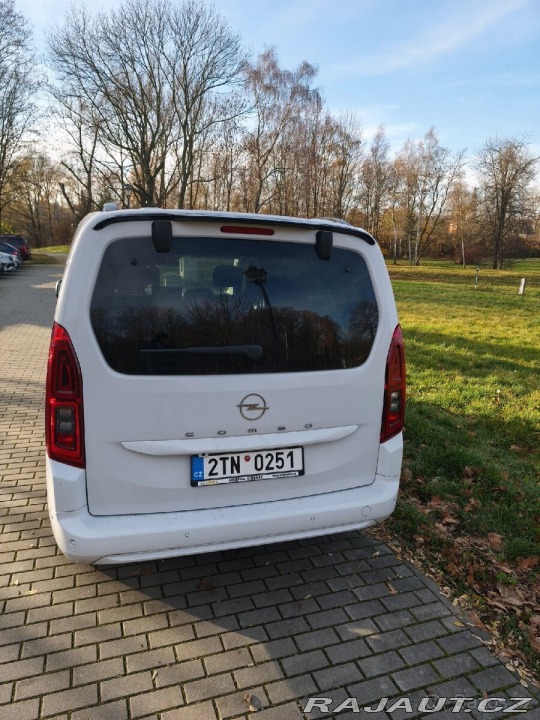 Opel Combo CDTI, 2024, 7 míst 2024