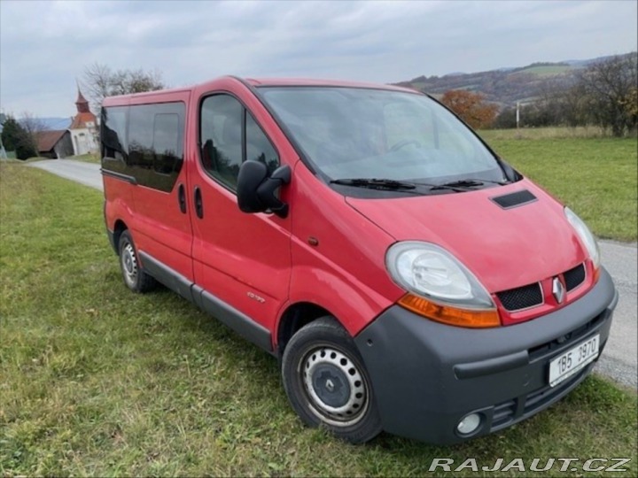Renault Trafic 1,9 6 míst, rv 2003, 32 1800