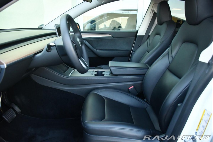 Tesla Model Y RWD PANO 35tis.KM REZERVA 2023