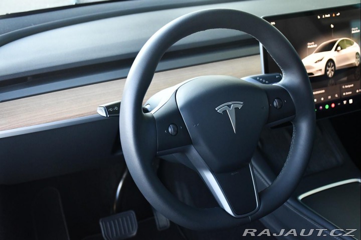 Tesla Model Y RWD PANO 35tis.KM REZERVA 2023