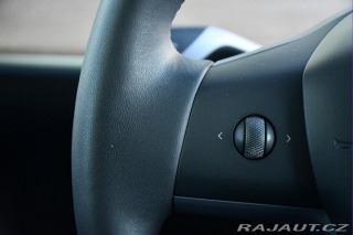 Tesla Model Y RWD 2023