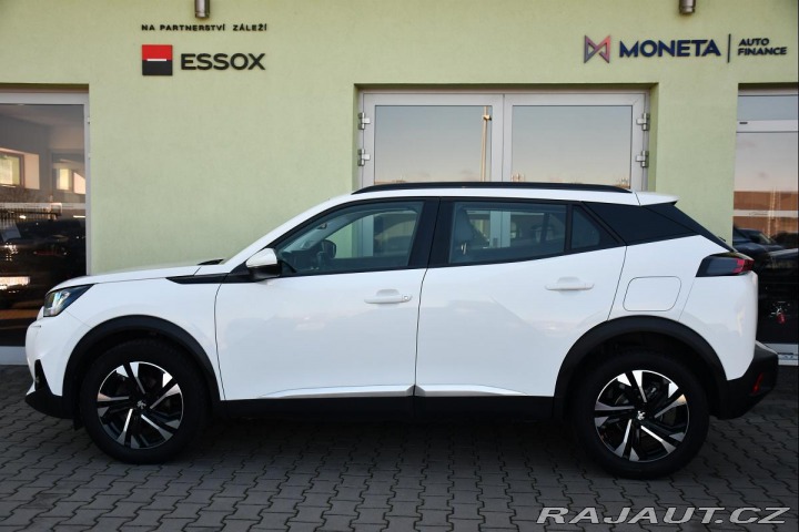 Peugeot 2008 1.2 PureTech 110 2xPNEU Č 2020
