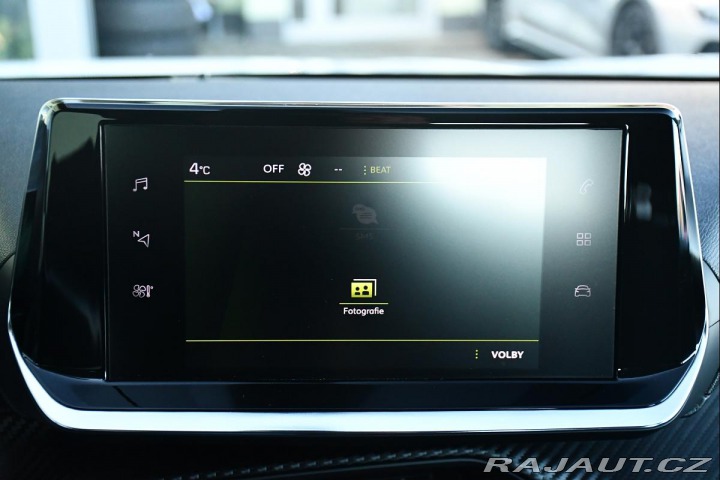 Peugeot 2008 1.2 PureTech 110 2xPNEU Č 2020