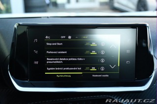 Peugeot 2008 1.2PureTech 2020