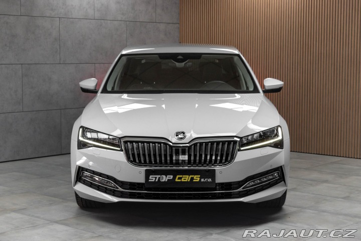 Škoda Superb 2.0 TDI 147 REZERVACE 2023
