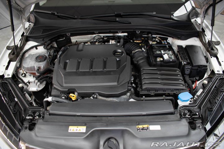 Škoda Superb 2.0 TDI 147 L&K TAŽNÉ 2023