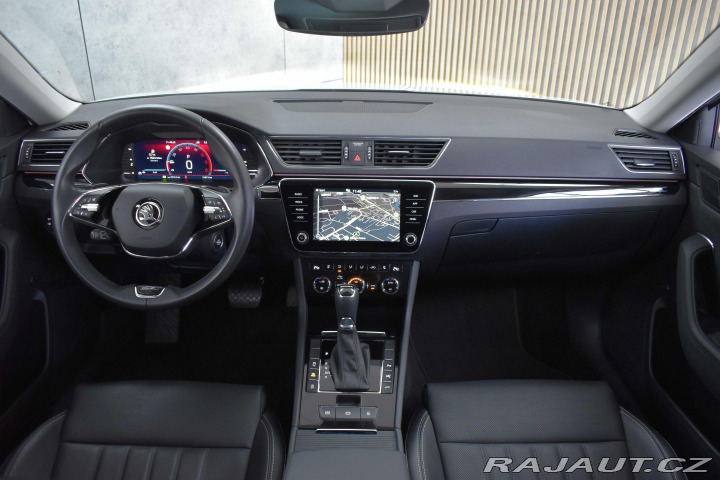Škoda Superb 2.0 TDI 147 REZERVACE 2023