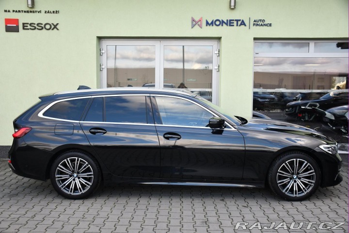 BMW 3 320d xDrive TAŽNÉ PANO 1M 2021