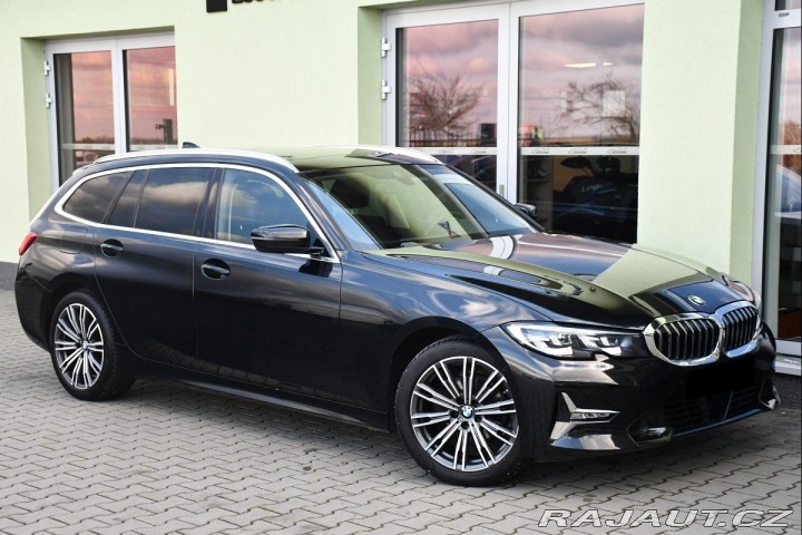 BMW 3 320d xDrive TAŽNÉ PANO 1M 2021