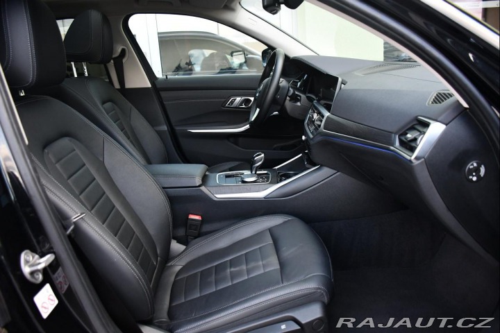 BMW 3 320d xDrive TAŽNÉ PANO 1M 2021