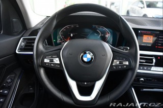 BMW 3 320d xDrive TAŽNÉ PANO 1M 2021