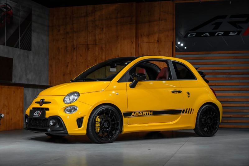 Abarth 595 Cabriolet, Beats, Karbón