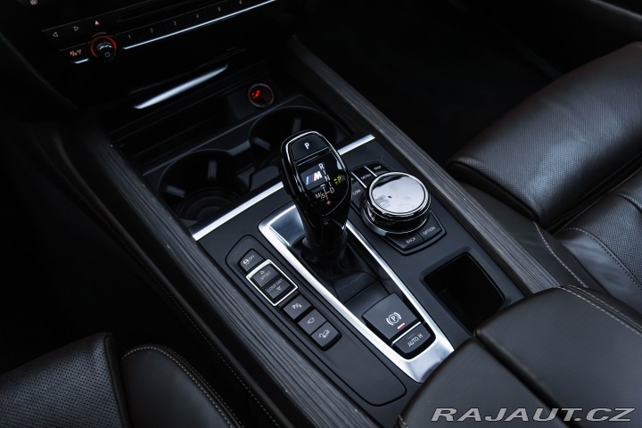 BMW X5 M50D DPH*Tažné*Záruka 2017