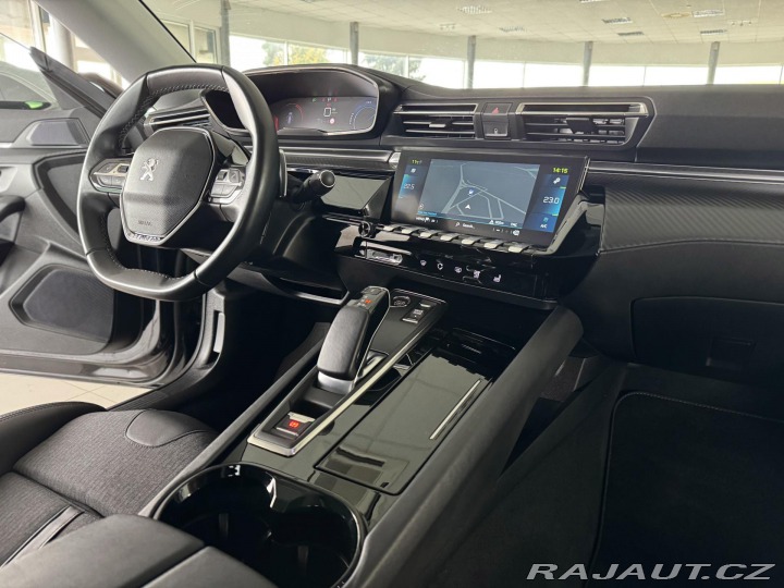 Peugeot 508 Hybrid 225*AT8*REZERVACE! 2022
