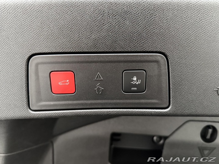 Peugeot 508 Hybrid 225*AT8*REZERVACE! 2022