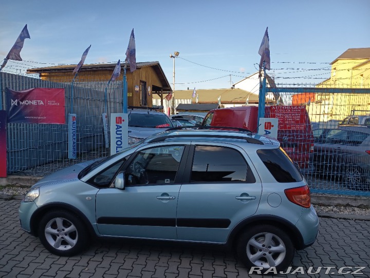 Suzuki SX4 1,6 16V Comfort ČR NAVI 2008