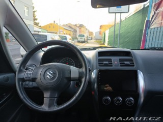 Suzuki SX4 1,6 16V Comfort ČR NAVI 2008