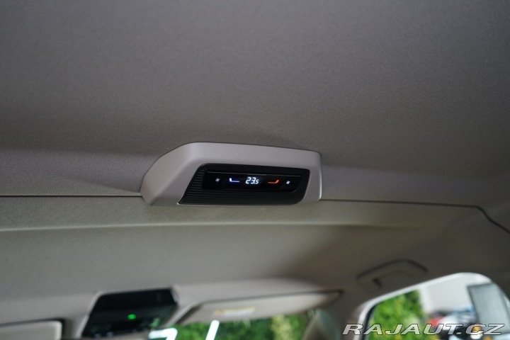 Volkswagen Multivan 2.0 TDI*LIFE*ACC*CAMERA*C 2025