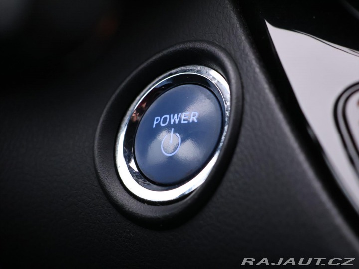 Toyota C-HR 1,8 Hybrid 72kW Selection 2018