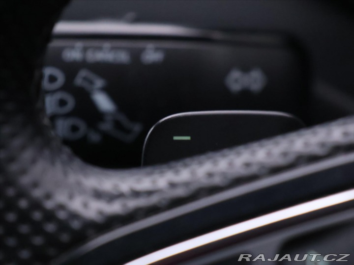 Škoda Octavia 1,8 TSI 132kW DSG Eleganc 2014