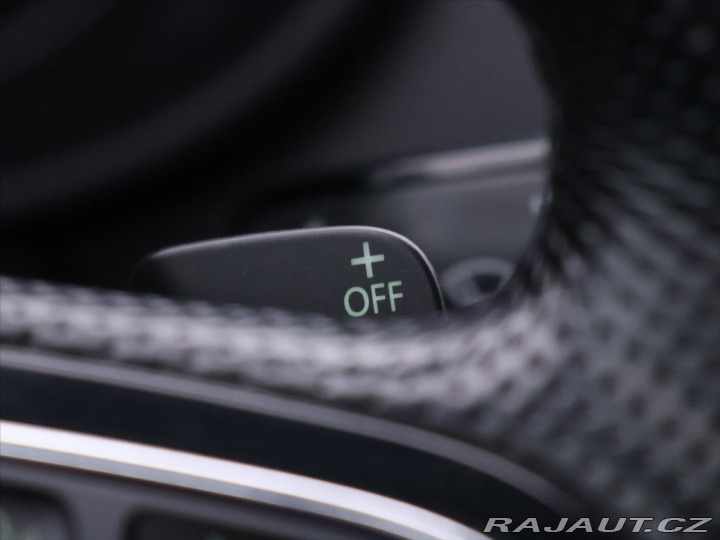 Škoda Octavia 1,8 TSI 132kW DSG Eleganc 2014