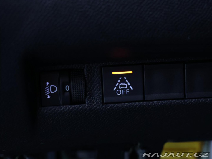 Peugeot 2008 1,2 PT 96kW Aut Allure CZ 2021