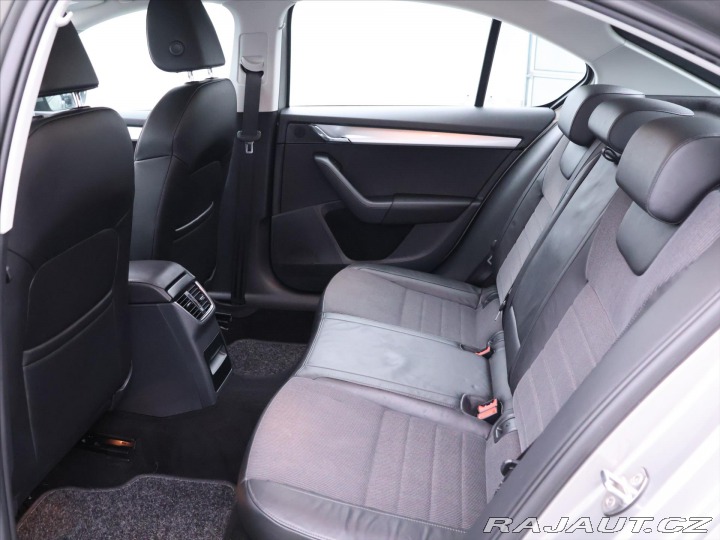 Škoda Octavia 1,4 TSI 103kW Elegance Xe 2013