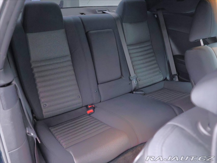 Dodge Challenger 3,6 V6 227kW SXT Aut.klim 2014