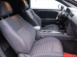 Dodge Challenger 3,6 V6 227kW SXT Aut.klim 2014