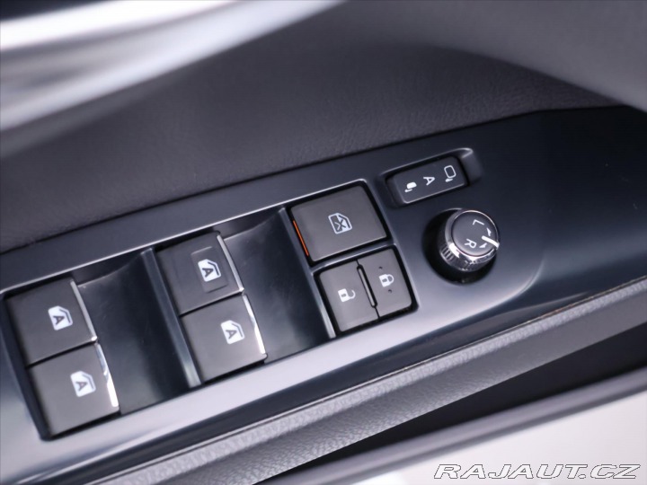 Toyota Camry 2,5 Hybrid 131kW Executiv 2020