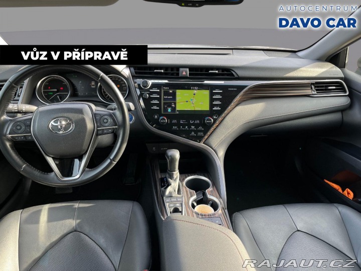 Toyota Camry 2,5 Hybrid 131kW Executiv 2020
