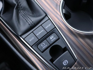 Toyota Camry 2,5 Hybrid 131kW Executiv 2020