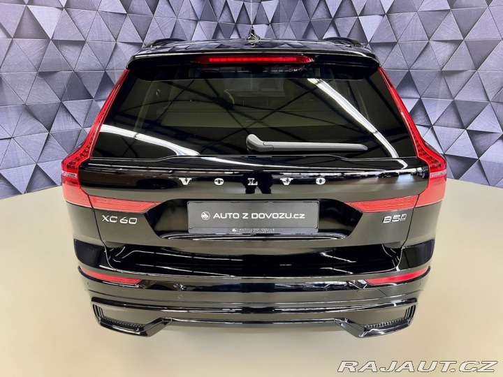 Volvo XC60 B5 AWD, KEYLESS, ACC 2022