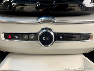 Volvo XC60 B5 AWD, KEYLESS, ACC 2022