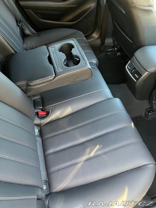 Mazda 6 2,5 Skyactiv-G 194 A/T 1800