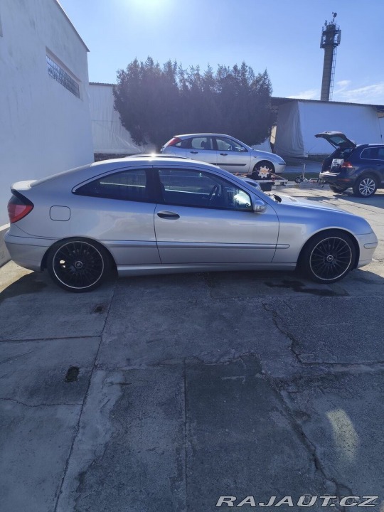 Mercedes-Benz Ostatní modely 250 200 kompresor třídy C Spo 2018