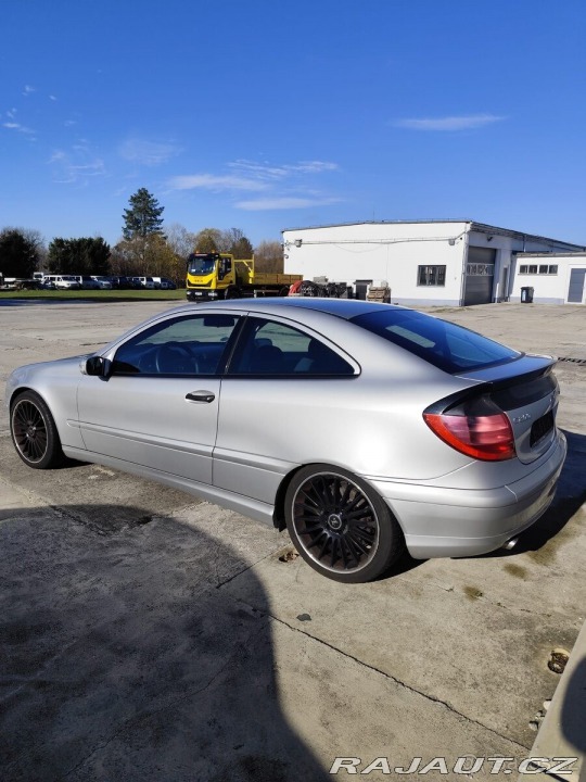 Mercedes-Benz Ostatní modely 250 200 kompresor třídy C Spo 2018