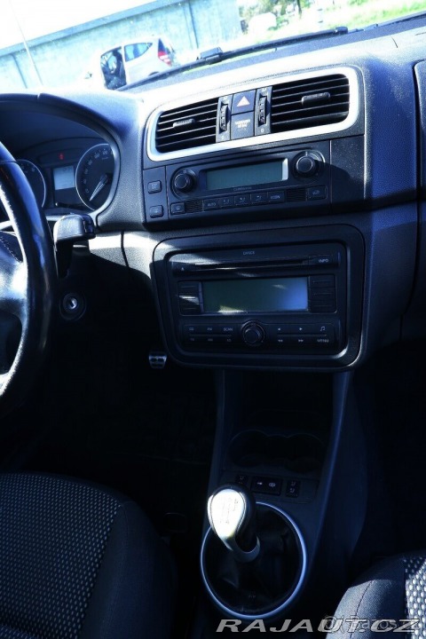 Škoda Roomster 1,4 MPI/63kw, Scout + P 2009