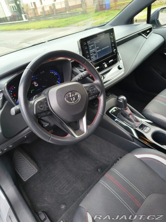 Toyota Corolla 2,0 GR SPORT Hybrid – 0 2021