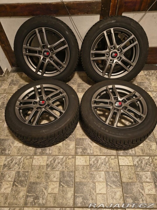 Toyota Corolla 2,0 GR SPORT Hybrid – 0 2021