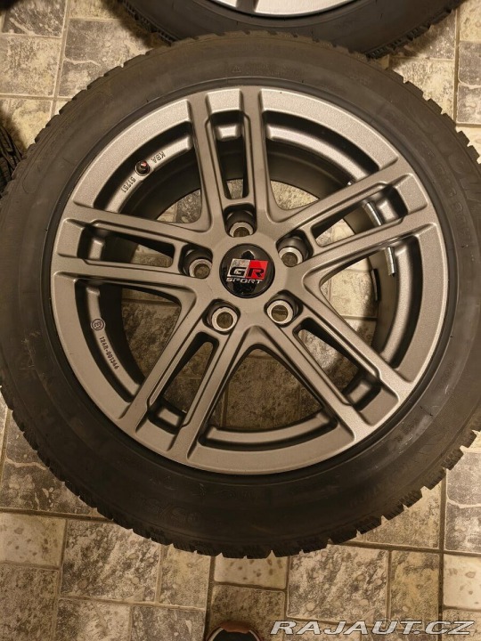 Toyota Corolla 2,0 GR SPORT Hybrid – 0 2021