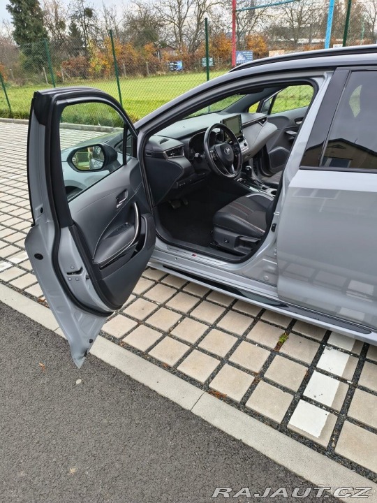 Toyota Corolla 2,0 GR SPORT Hybrid – 0 2021