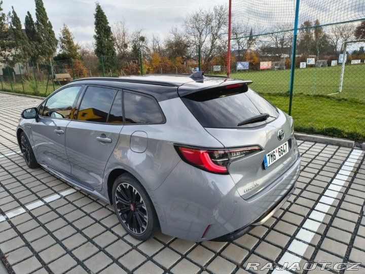 Toyota Corolla 2,0 GR SPORT Hybrid – 0 2021