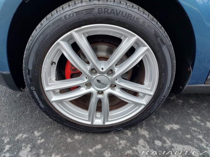 Volkswagen Tiguan 2,0 Sedmimístný +Tažné 2005