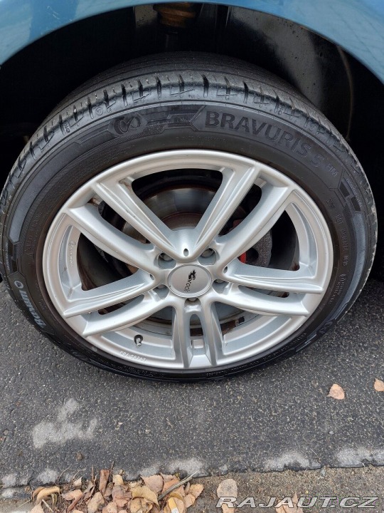 Volkswagen Tiguan 2,0 Sedmimístný +Tažné 2005